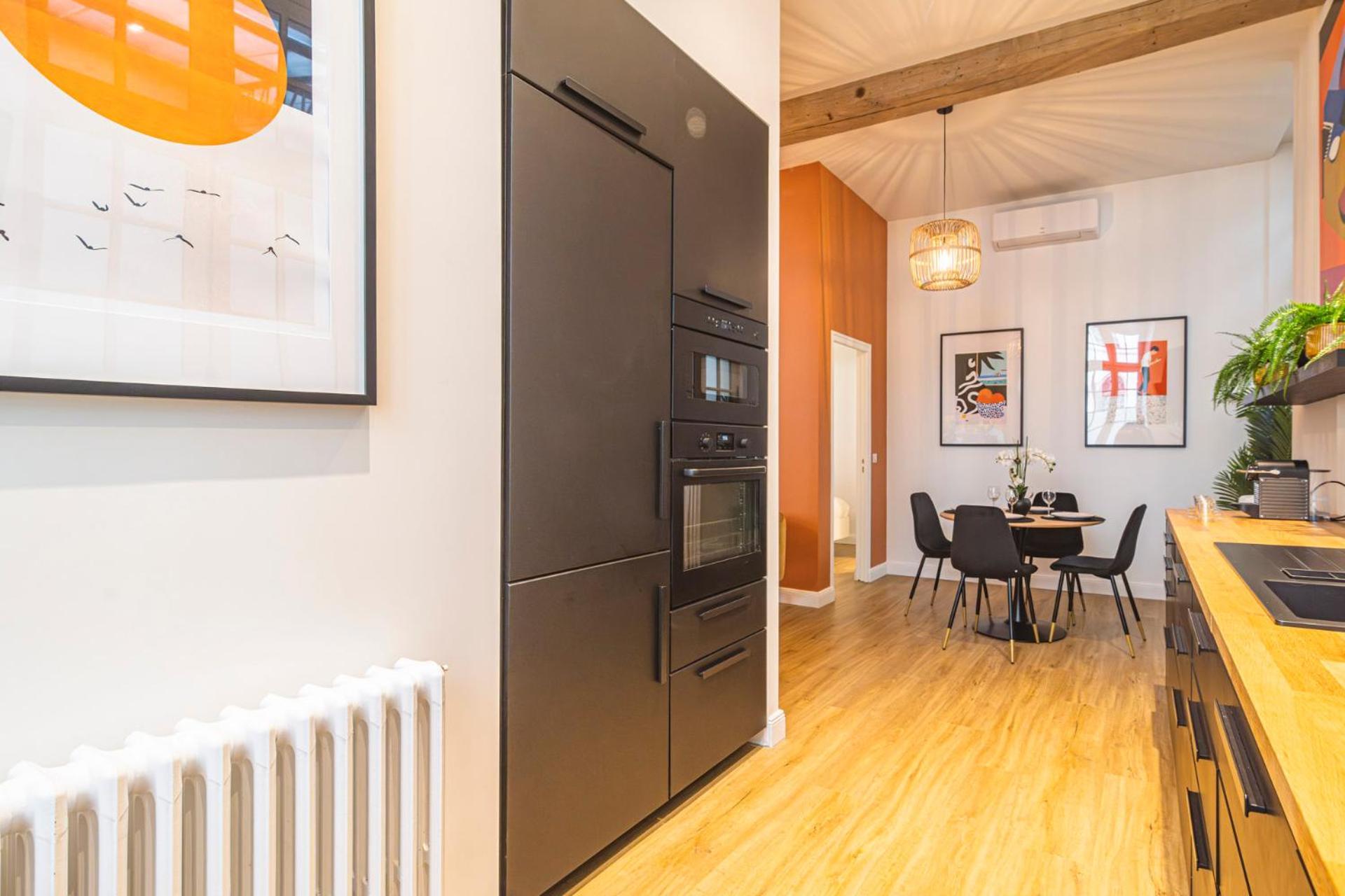 Mm Suites Loft Cathedrale Reims Exteriör bild