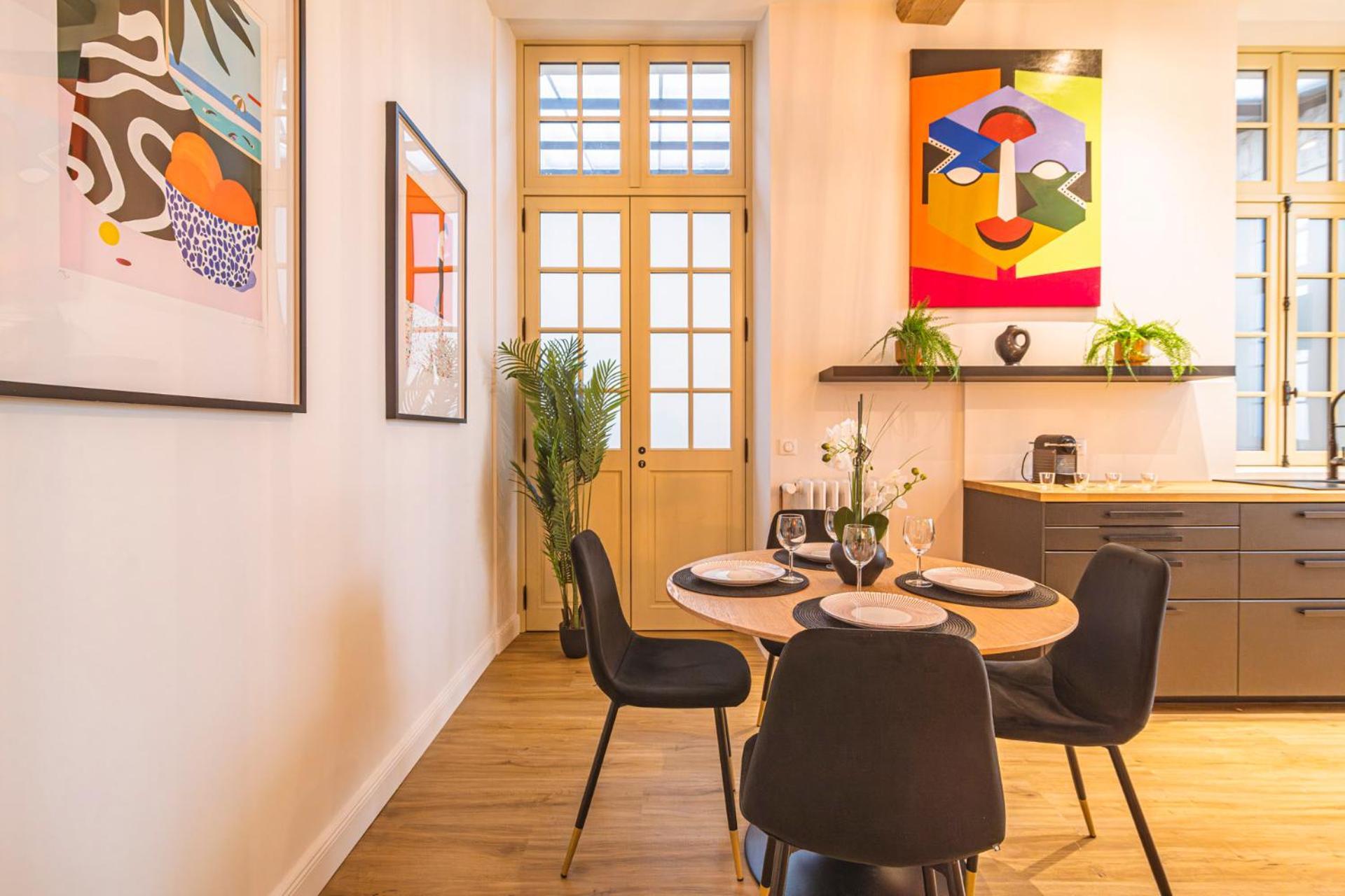 Mm Suites Loft Cathedrale Reims Exteriör bild